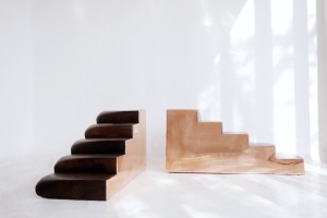 <a href=https://www.galeriegosserez.com/gosserez/artistes/loellmann-valentin.html>Valentin Loellmann </a> - Copper - Steps sculpture
